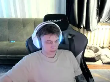 Chaturbate Live Sex of aron_neall