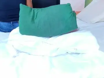 Chaturbate Adult Webcam of curvyebonyy_