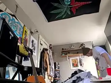 Chaturbate Best live sex cam show of mjmckenz55