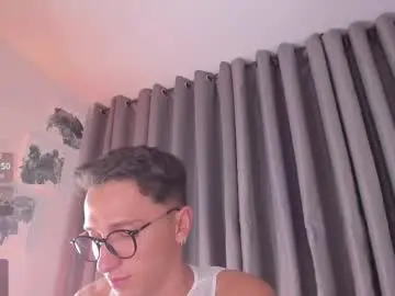 Chaturbate Free Porn Cam of thiago_jones