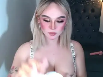 Chaturbate Best live sex cam show of superh0tangelxx