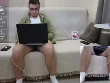 Chaturbate Sex Cam of timyan32