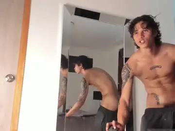 Chaturbate Watch Live Sex Cams of tonybenedetti