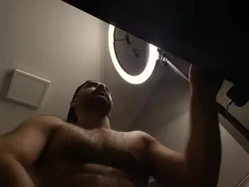 Chaturbate Sex Cam of adonis_art01