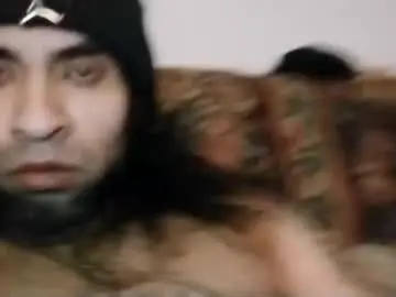 Chaturbate Live Sex Cam of el_mucho_dingdong1