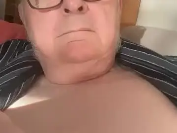 Chaturbate Free Porn Cam of ian53a