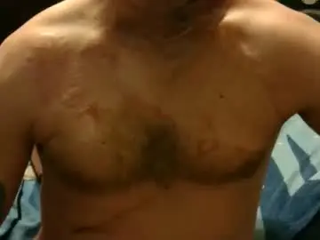 Chaturbate Live Sex Cam of loganreaves69