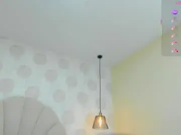 Chaturbate Watch Live Sex Cams of magievans1