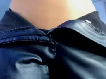 Chaturbate Free Porn Cam of miia02