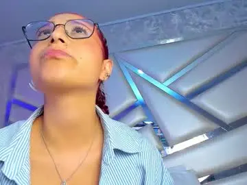 Chaturbate Live Sex Cam of miia02