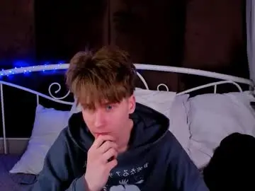 Chaturbate Live Sex Cam of scott_peters