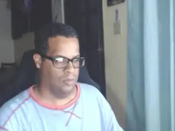 Chaturbate Adult Webcams of toni2814