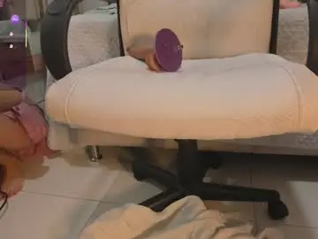 Chaturbate Best Webcam of _tinyrousse_