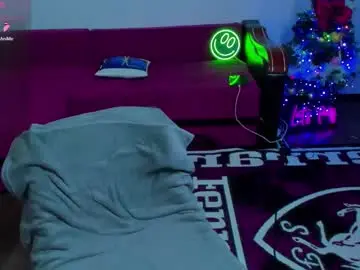 Chaturbate Free Porn Cam of miakittyy