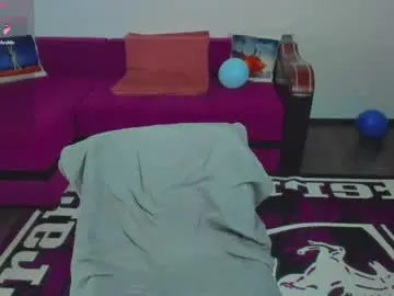 Chaturbate Live Sex of miakittyy