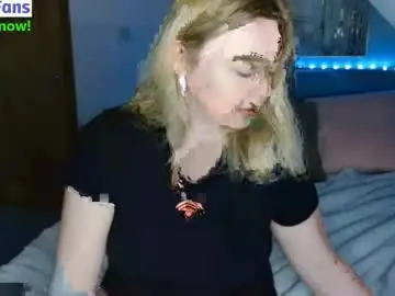 Chaturbate Live Porn of nicolelinharts