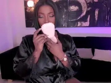 Chaturbate Watch Live Sex Cams of savannahstorm_