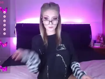 Chaturbate Free Live Porn of shysweetrish