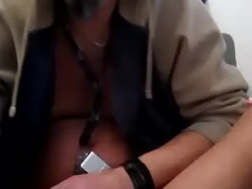 Chaturbate Live Sex Cam of webcammanpvt