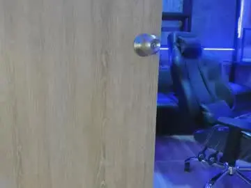 Chaturbate Free Live Porn of arohomlester