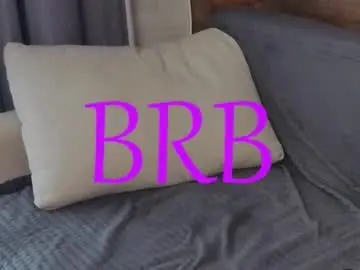 Chaturbate Sex Cam of emilielong