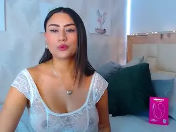 Chaturbate Nude Webcam of nathalierose_1