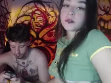 Chaturbate Adult Video Chat of playfulsinss