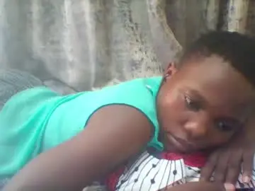 Chaturbate Live Sex Cam of tina2030