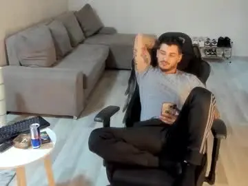 Chaturbate Sex Cam of jonnyporn1