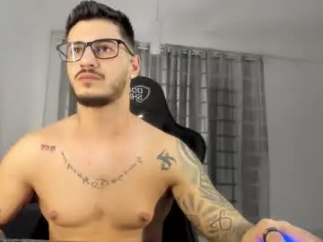 Chaturbate Adult Video Chat of jonnyporn1