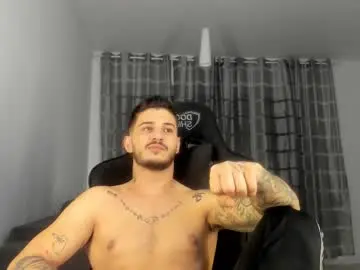 Chaturbate Sex Cam of jonnyporn1