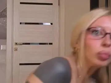 Chaturbate Live Sex Cam of lanareals