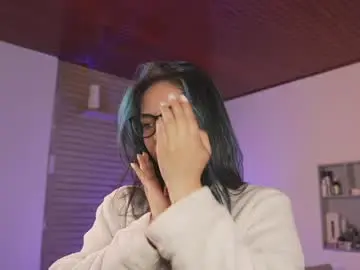 annieguzman_ from chaturbate