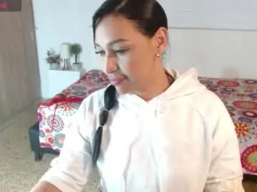 Chaturbate Live Porn of ivyshine7