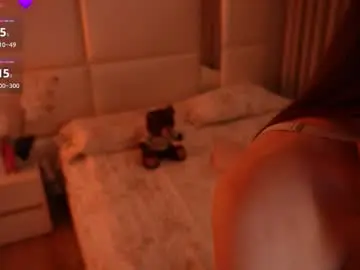 Chaturbate Sex Cam of lilly_colins