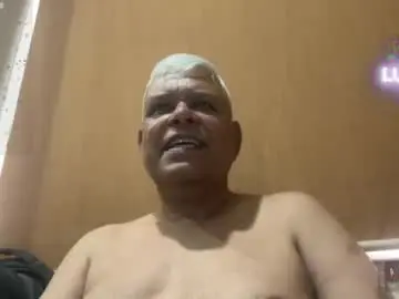 Chaturbate Free Live Porn of maturedman_44