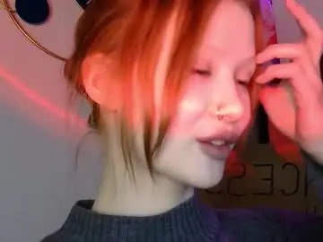 Chaturbate Live Sex of nyra_thira