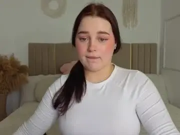 Chaturbate Watch Live Sex Cams of cutie__cutiee_