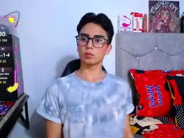 Chaturbate Best live sex cam show of owenblue__