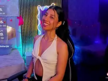 Chaturbate Live Sex of adisson_tay