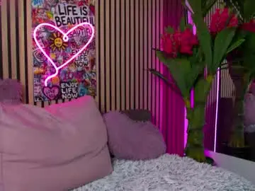 Chaturbate Adult Video Chat of ariapetite