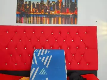 Chaturbate Free Porn Cam of carolinacrus01