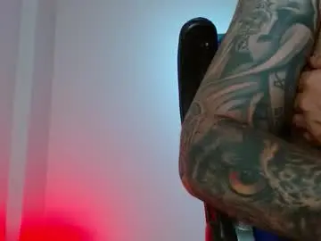 Chaturbate Watch Live Sex Cams of joeysexx1