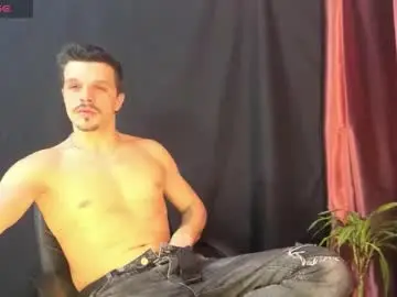 Chaturbate Watch Live Sex Cams of khatarsis2000