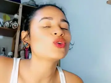 Chaturbate Adult Video Chat of melissa_and_carol