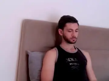 Chaturbate Live Sex of thewaiter2025