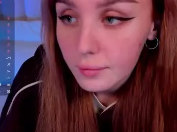 Chaturbate Live Sex Cam of lushcherry