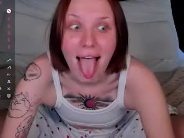 Chaturbate Free Live Porn of lushcherry