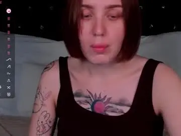 Chaturbate Live Sex Cam of lushcherry