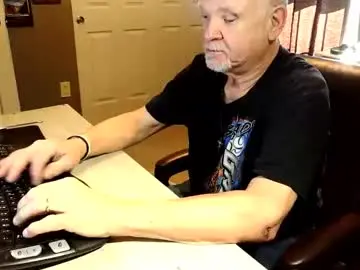 Chaturbate Live Porn of midwestdad09